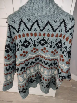 Jersey Zara cuello alto estampado M