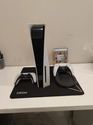 PS5 + 2 Mandos + 2 Juegos