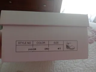 Zapatillas esparto doradas