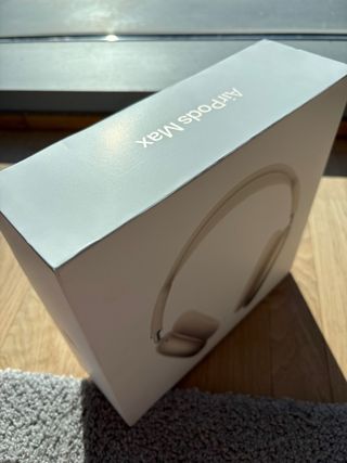 AirPods Max Starlight nuovi sigillati