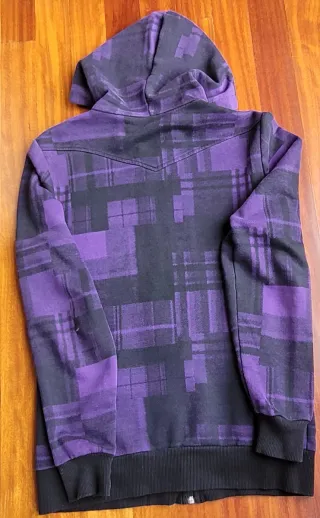 Sudadera H&M cuadros morado/negro Talla S
