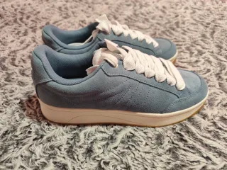Zapatillas Pull&Bear azul/blanco Talla 38 Nuevas