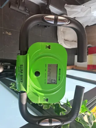 Bicicleta Estática Slim Bike Verde