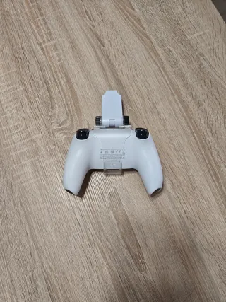 Mando PS5 con base para móvil