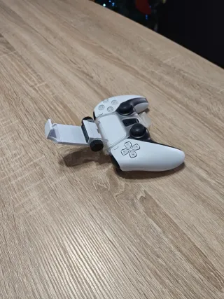 Mando PS5 con base para móvil