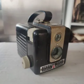Cámara Kodak Brownie Flash Antigua
