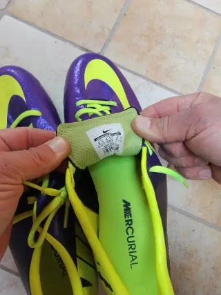 Scarpette da calcio Nike Mercurial Viola/Giallo