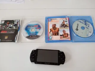 Confezione Console PSP Nera + Giochi PS3 e PS5
