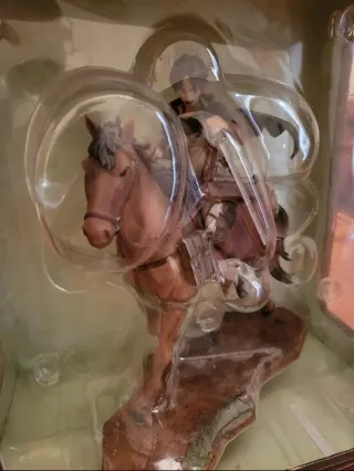 Statua Eren a Cavallo Ichiban Kuji AOT