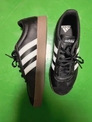 Deportivas Adidas Negras Talla 41 1/3