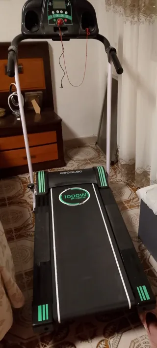 Tapis roulant Cecotec 1000W