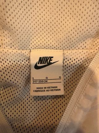 Sudadera Nike Negra y Blanca