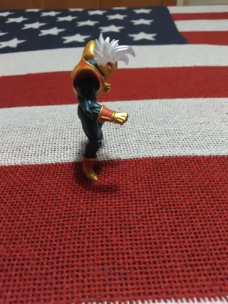 Figura Dragon Ball GT Baby Vegeta 1€