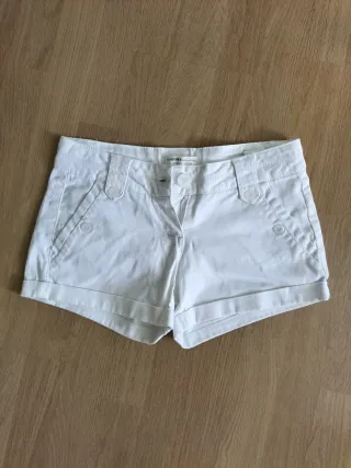 Pantalones cortos blancos