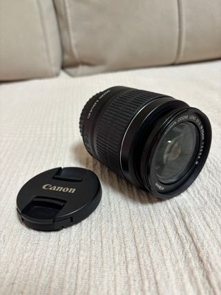 Cámara Canon EOS 1300D Negra