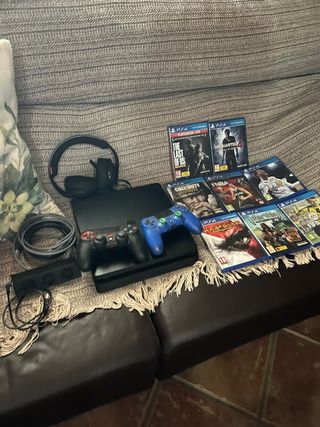 PS4 (PlayStation 4) Nera + Giochi e Accessori 1T