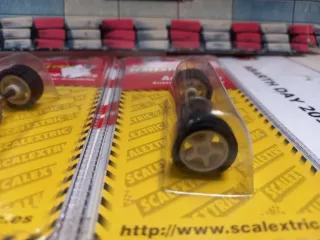 2 ejes Peugeot 206 Scalextric Nuevos