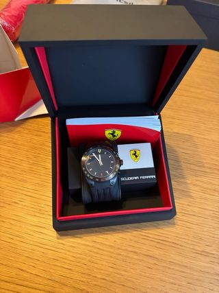 Reloj Ferrari Edición Única Negro/Rojo