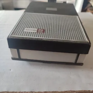 Grabadora Philips Antigua a Pilas