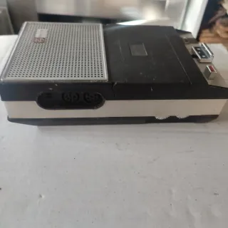 Grabadora Philips Antigua a Pilas