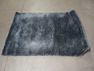 Alfombra gris 120x170 cm. Poco uso.