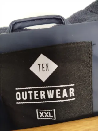 Chaqueta chubasquero azul