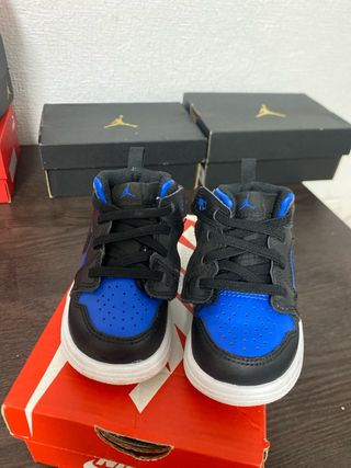 Sneakers Nike Jordan per Bambini Nere e Blu 22