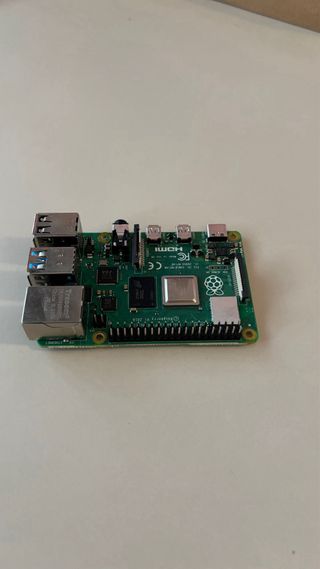 Raspberry Pi 4 Model B 8GB