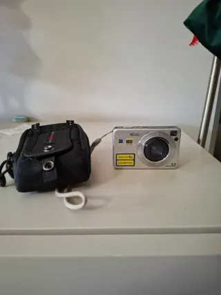 Sony Cyber-shot 7.2 MP leggi descrizione