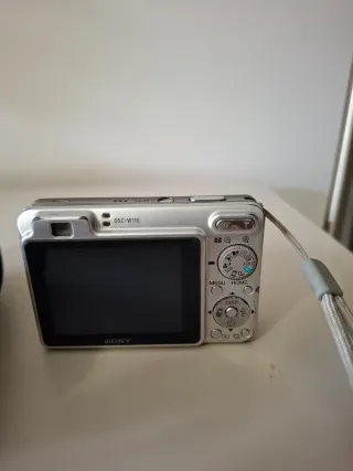 Sony Cyber-shot 7.2 MP leggi descrizione