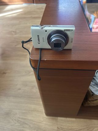 Cámara Canon IXUS 160 Plata/Blanca