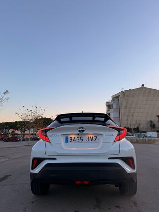 Toyota C-HR 2017