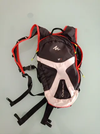 Mochila trail running Quechua MT 5