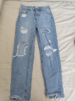 Jeans vaqueros desgastados