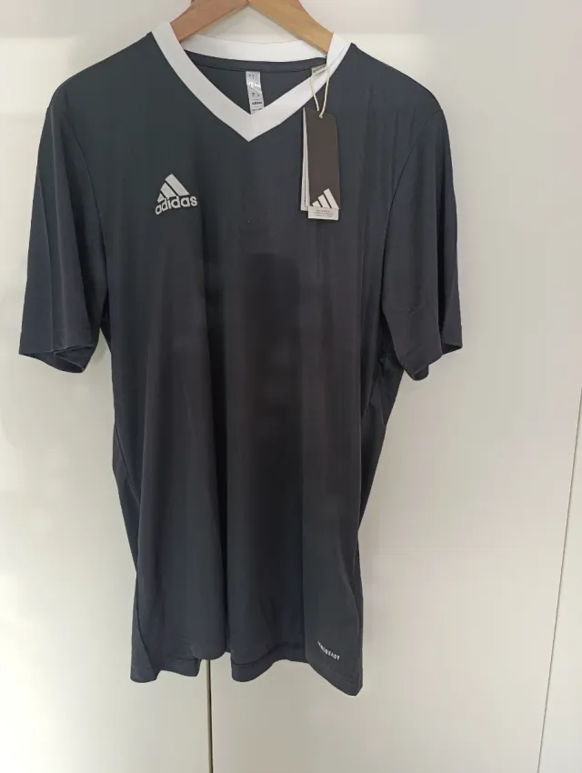 Maglietta Adidas nera taglia L