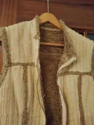 Chaleco mujer vintage beige y marrón