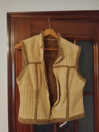 Chaleco mujer vintage beige y marrón