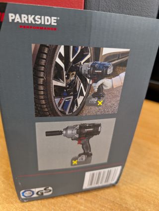 Llave de impacto Parkside 20V 1356 Nm