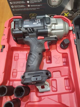 Llave de impacto Parkside 20V 1356 Nm