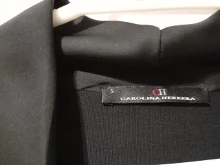 Jersey mujer CH cuello vuelto negro