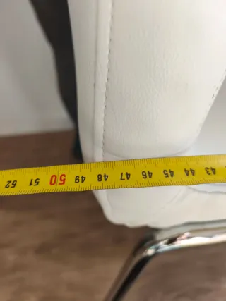 4 Sillas Piel Blanca Patas Metal