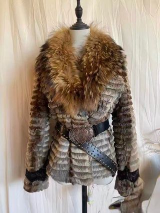 Chaqueta de piel auténtica con cinturón