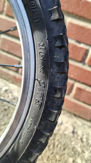 Bicicleta Infantil Btwin Negra de 16 pulgadas