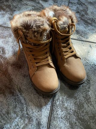 Stivali in pelliccia da donna