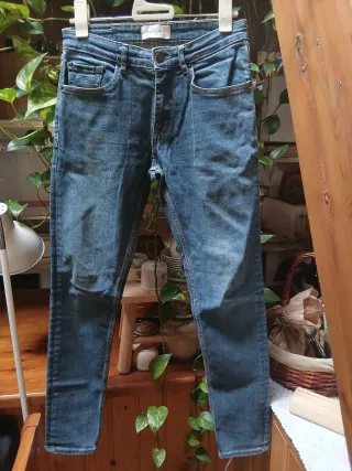 Pantalón vaquero T/36 elástico