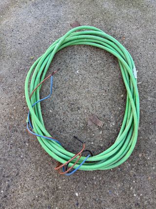 Cable Manguera ignífugo verde