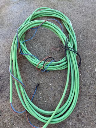 Cable Manguera ignífugo verde