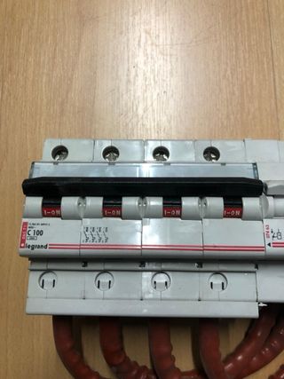 Bloque Diferencial y Magnetotérmico Legrand