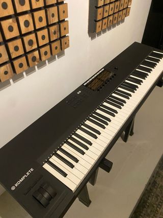 NI Komplete Kontrol S88 mk II