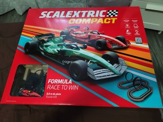 Scalextric Compact Formula Race to Win